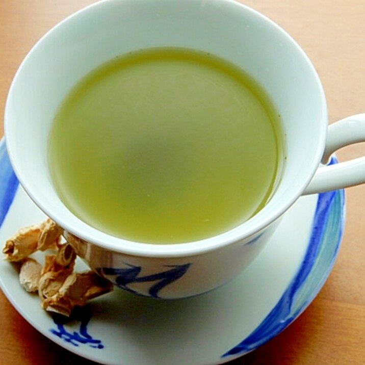 ヘルシー簡単❤ゴーヤの種の緑茶ブレンド♪(蜂蜜)